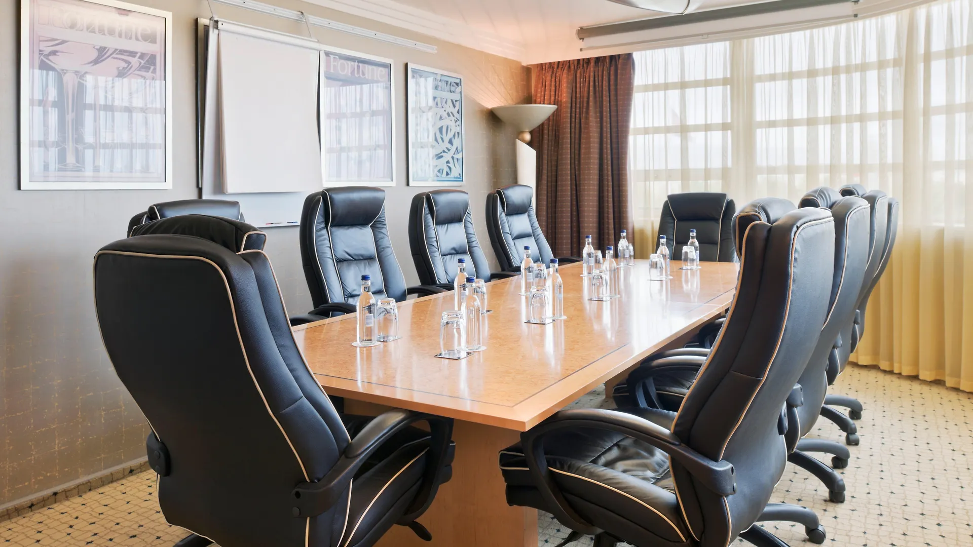 Hotel Crowne Plaza Liverpool - John Lennon Airport By Ihg
