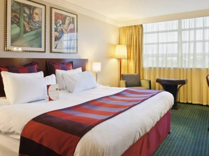 Crowne Plaza Liverpool - John Lennon Airport By Ihg 4*,  Reino Unido